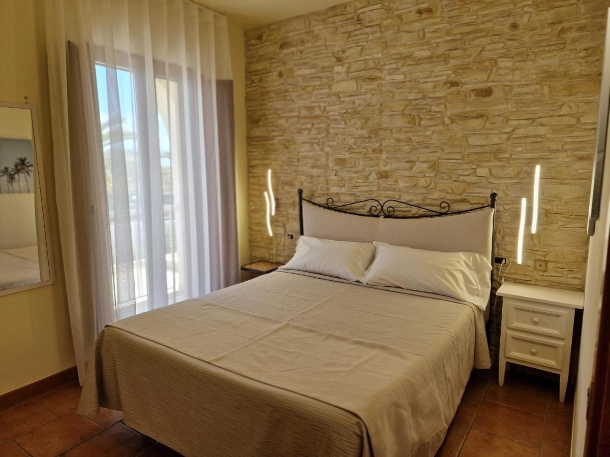 Masseria Casale Dei Fornici Полиньяно-а-Маре Экстерьер фото