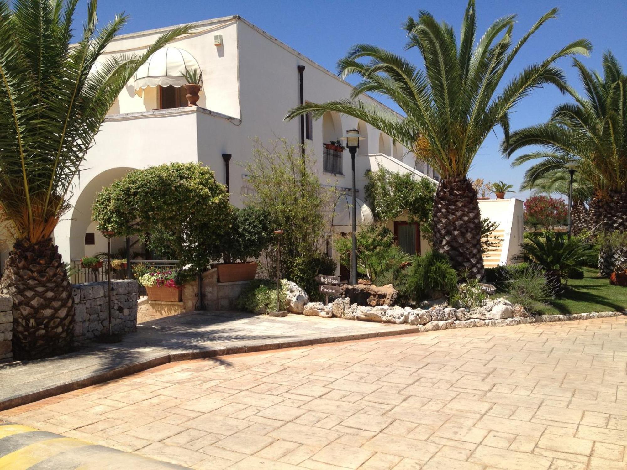 Masseria Casale Dei Fornici Полиньяно-а-Маре Экстерьер фото